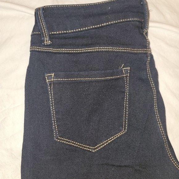 𝅺women's Jeans NWOT - Picture 4 of 4